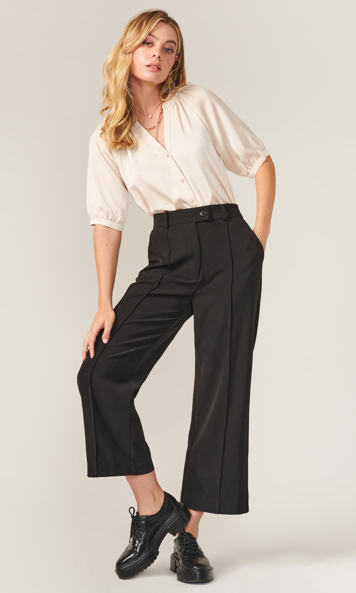 Leni Short Sleeve Blouse